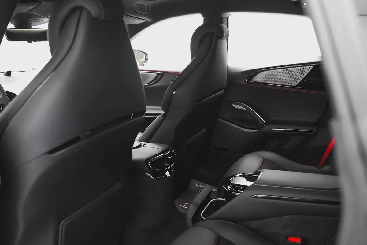 2025 FERRARI PUROSANGUE NOVITEC-12-12