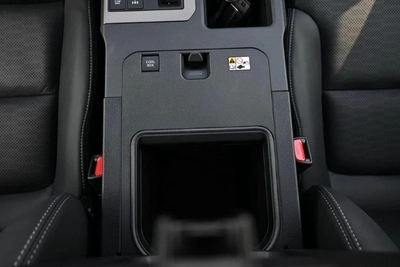 Toyota Prado LC 250 i- FORCE First Edition Hybrid-5