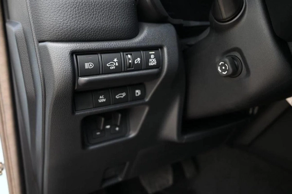 Toyota Prado LC 250 i- FORCE First Edition Hybrid