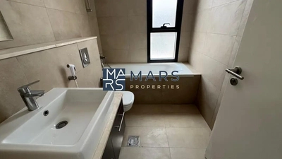 SPACIOUS 4BHK END UNIT VILLA FOR RENT IN NASMA-10