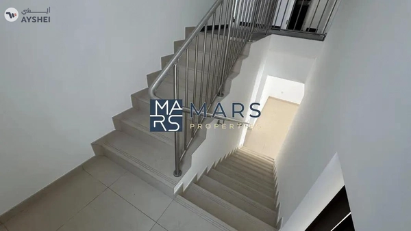 SPACIOUS 4BHK END UNIT VILLA FOR RENT IN NASMA