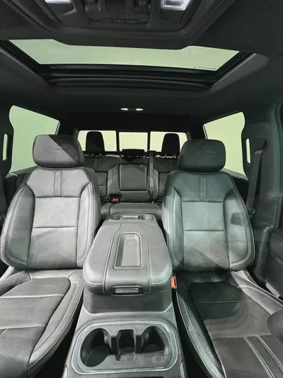 2022 Chevrolet Silverado 1500 High Country - Premium Edition-9
