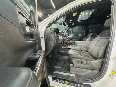 2022 Chevrolet Silverado 1500 High Country - Premium Edition-10