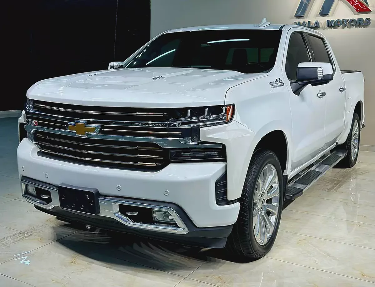 2022 Chevrolet Silverado 1500 High Country - Premium Edition-5-5