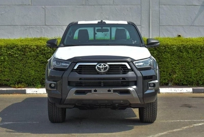 Toyota Hilux-1