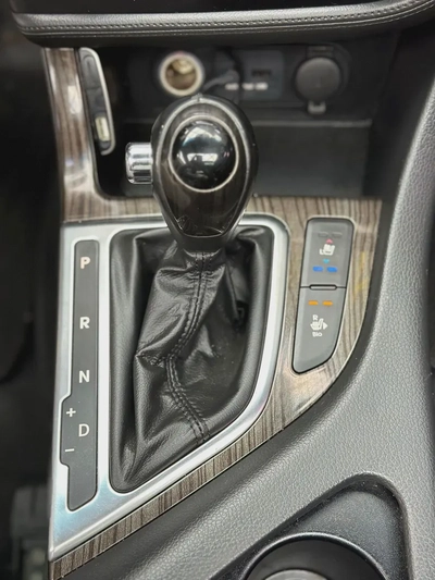 KIA K5 MODEL 2011 FULL OPTION NO ACCIDENT-7