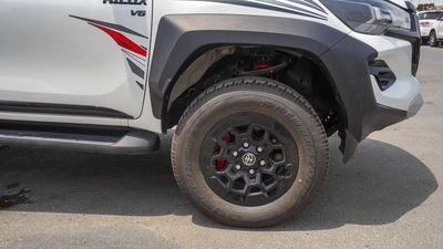 Toyota Hilux GR SPORT 4.0L V6-11