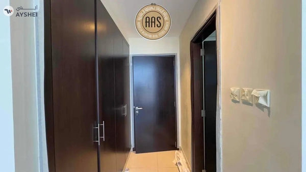 spacious 3bhk in sheikh zayad road rent only 242k
