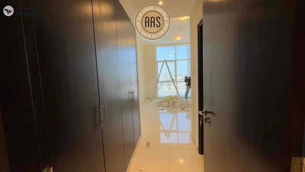 spacious 3bhk in sheikh zayad road rent only 242k