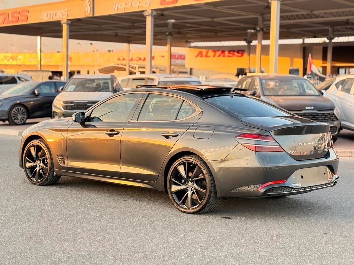 Genesis G70 Platinum 2.0L AWD-12-12