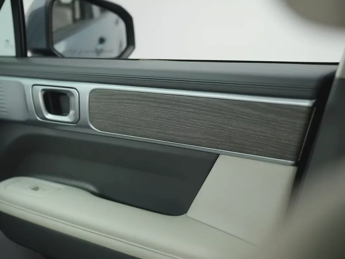 2025 Hyundai Santa Fe SE | GCC Specs | Brand New-17-17