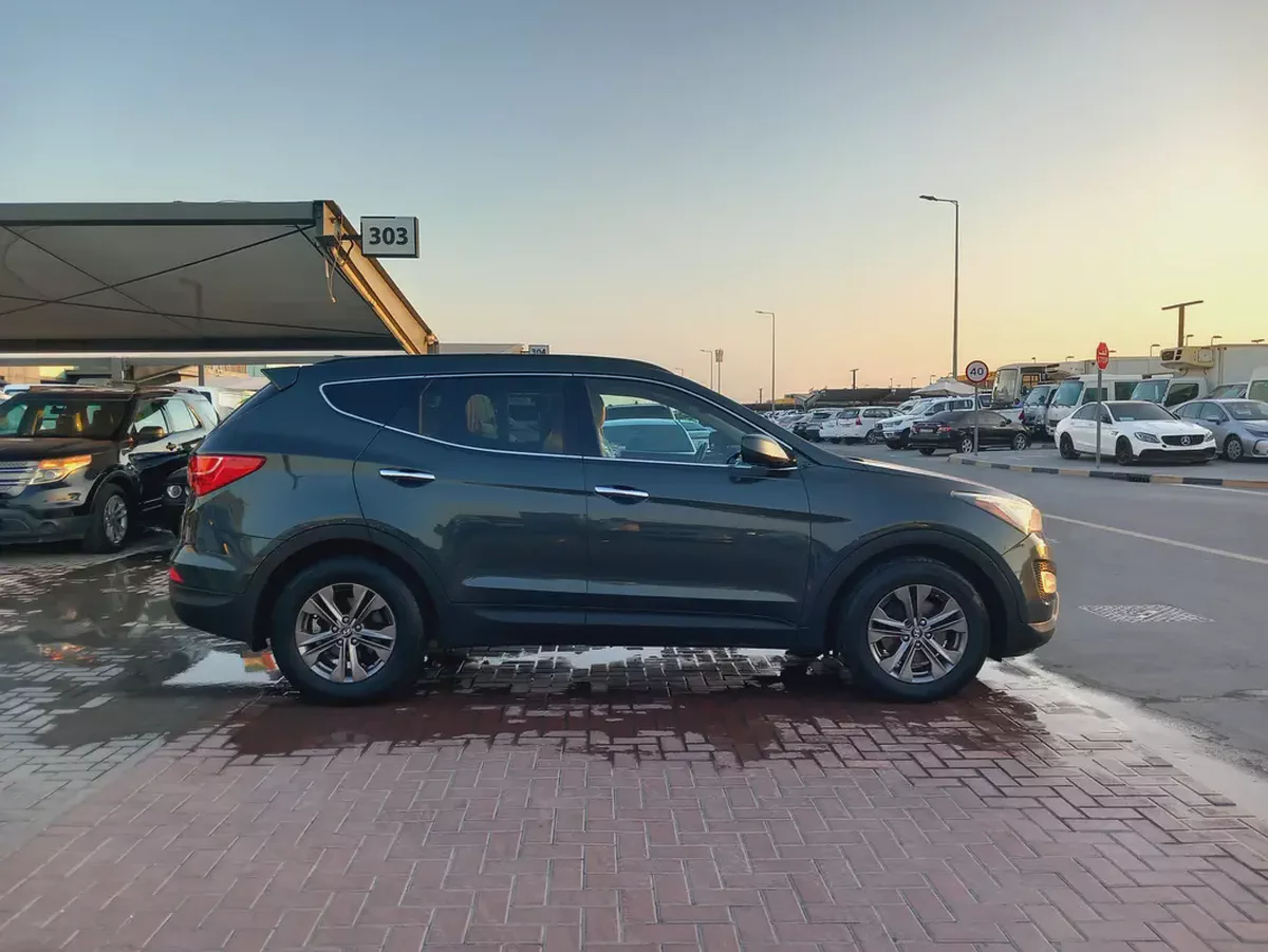 Hyundai Santafe 2013 Model perfect Condition Smoothly Drive Ready for Registration-10-10
