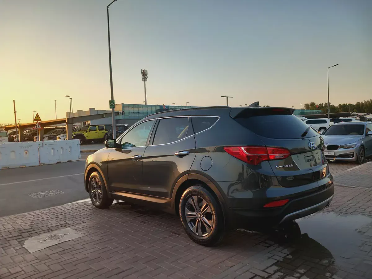 Hyundai Santafe 2013 Model perfect Condition Smoothly Drive Ready for Registration-7-7