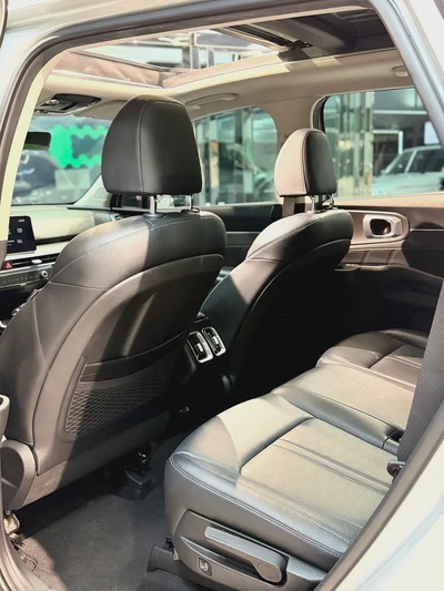 2024 Kia Sorento EX - GCC Specs - Brand New!-17
