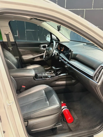 2024 Kia Sorento EX - GCC Specs - Brand New!-6