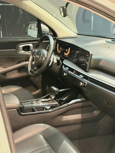 2024 Kia Sorento EX - GCC Specs - Brand New!-7