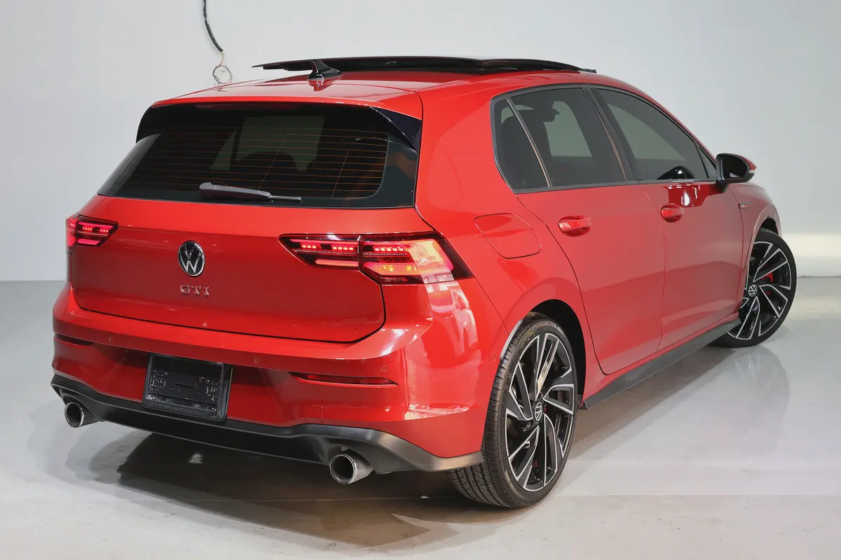 2021 Volkswagen Golf GTI | GCC Specs | Low Mileage-3-3