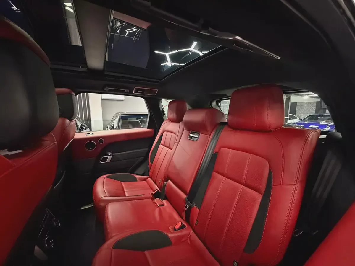 1 Owner | Full Agency Service History | Full Option | GCC Specs-19-19
