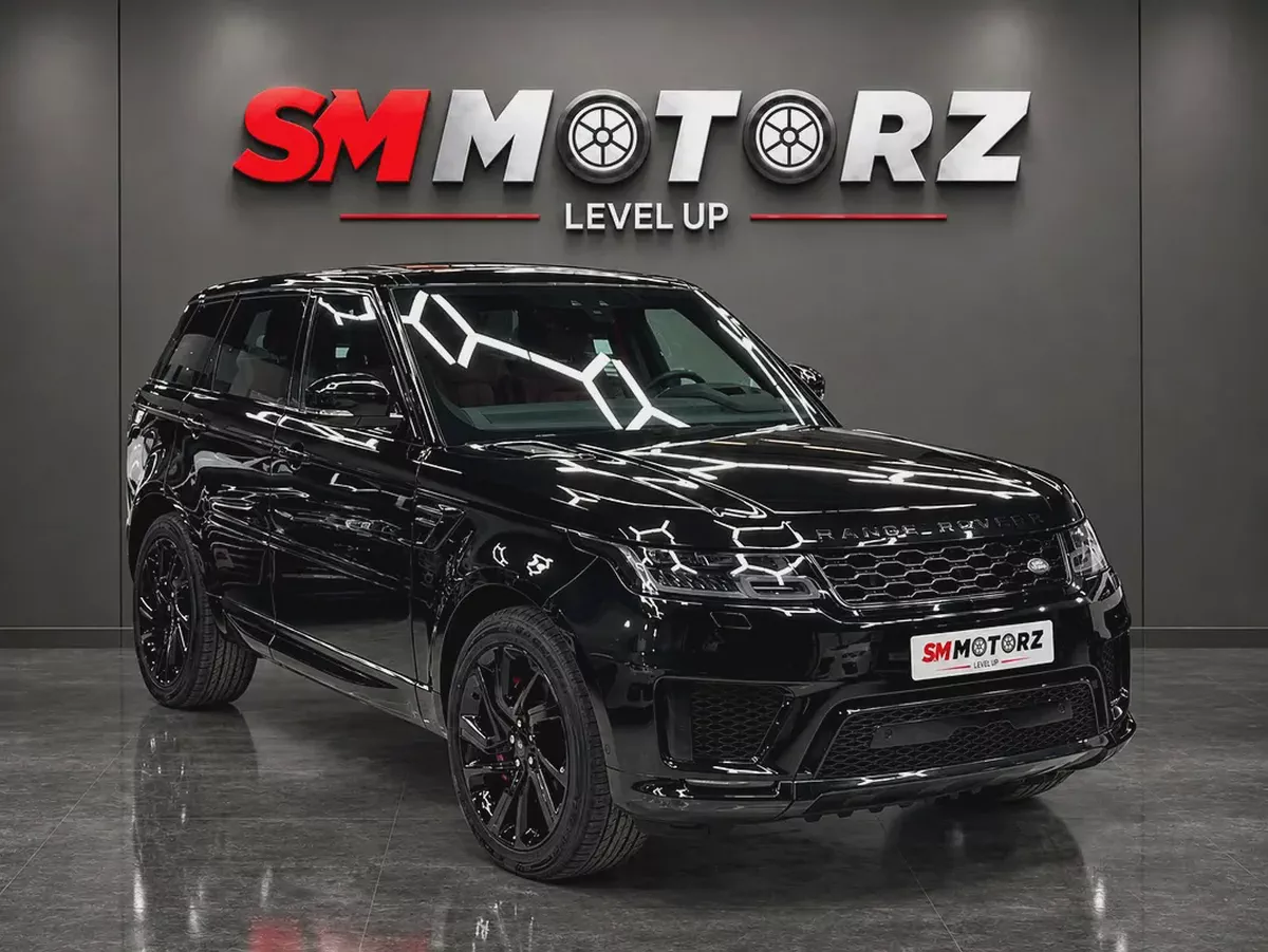 1 Owner | Full Agency Service History | Full Option | GCC Specs-3-3
