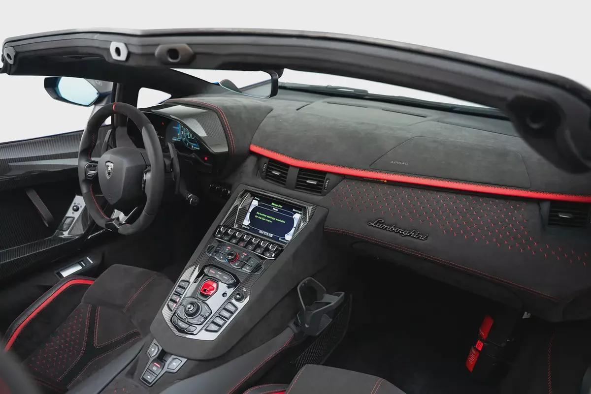 2022 Lamborghini Aventador Ultimae-10-10