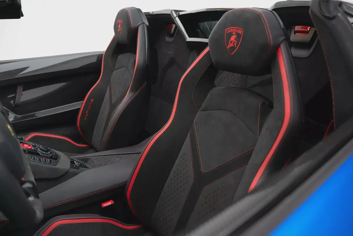 2022 Lamborghini Aventador Ultimae-7-7