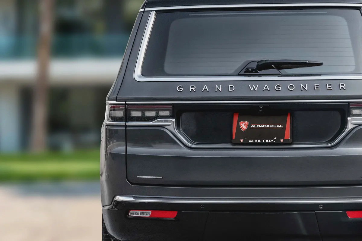 3,036 P.M |  Grand Wagoneer | 0% Downpayment | SERIES III | Full Jeep History-5-5