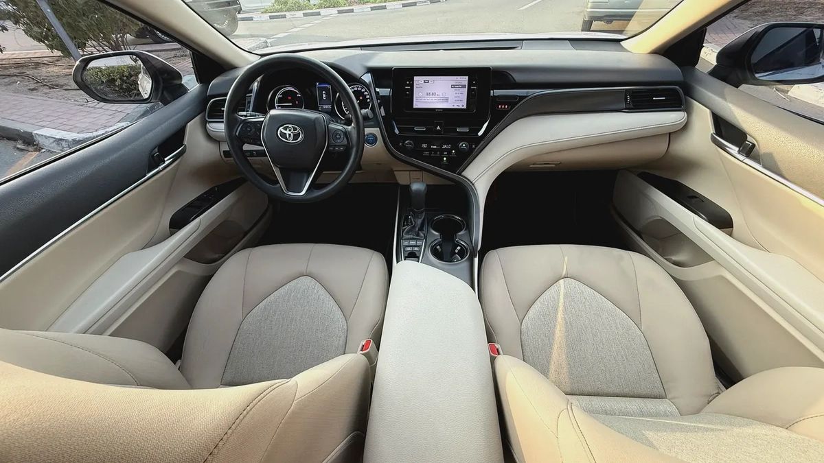 Toyata Camry LE Hybrid 2021 GCC specs, Free offers! Bank loan can be arranged!-15-15