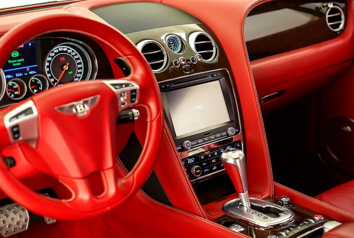 2790 PM | BENTLEY CONTINENTAL GT SPEED 2013 | NAIM AUDIO | PRISITNE CONDITION |1 YEAR WARRANTY|GCC-10-10