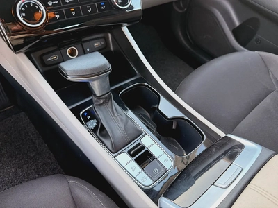 2022 Hyundai Tucson Smart GCC Specs-17