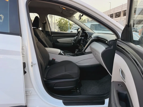 2022 Hyundai Tucson Smart GCC Specs