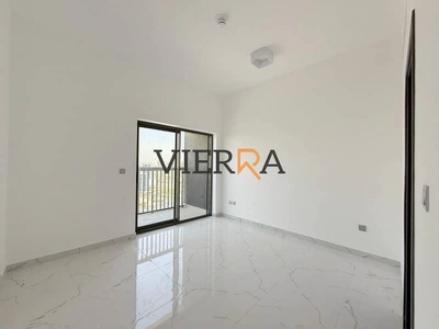 3 BR + MAID | Spacious unit | Ready To Move in-5