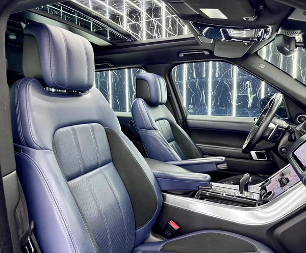 Land Rover Range Rover Sport 2020 | GCC | Full Range Rover Service History