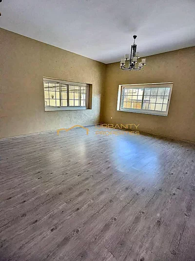 Commercial Villa for Rent in Jumeirah 1 | Premium Fully Fitted Space in Prime Dubai Location-8