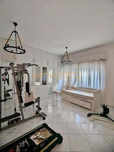 Commercial Villa for Rent in Jumeirah 1 | Premium Fully Fitted Space in Prime Dubai Location-3