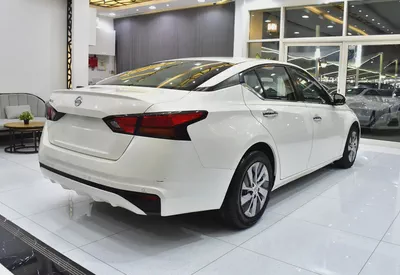 AED 593 EMi at 0% DP | Nissan Altima ( 2020 Model ) in White Color GCC Specs-5