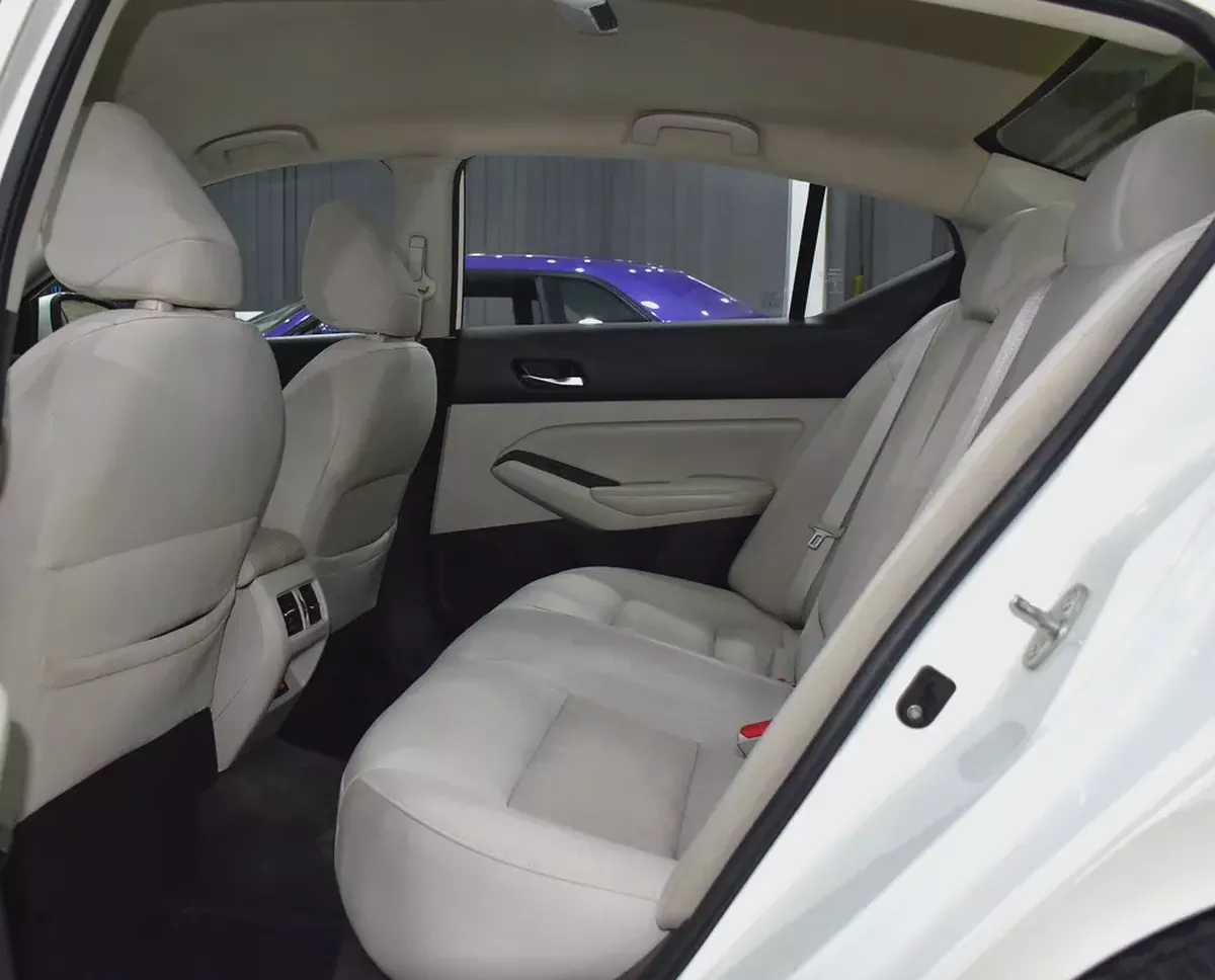 AED 593 EMi at 0% DP | Nissan Altima ( 2020 Model ) in White Color GCC Specs-14-14