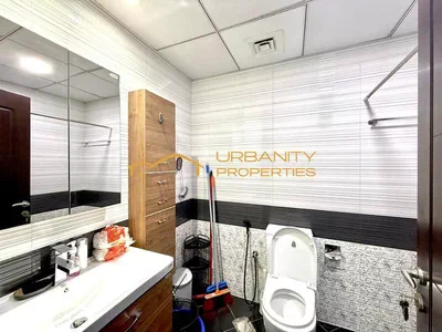 Fully Furnished | Open View | Bright Unit | Vacant | Flexible Chqs-6
