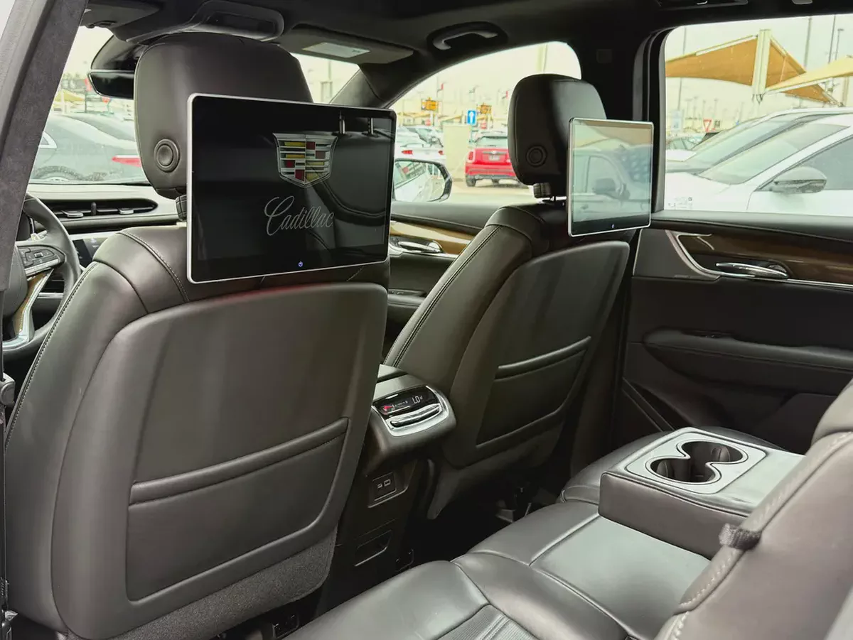 Cadillac XT6 Black Edition 2022 - Korean Specs - Perfect Condition-10-10