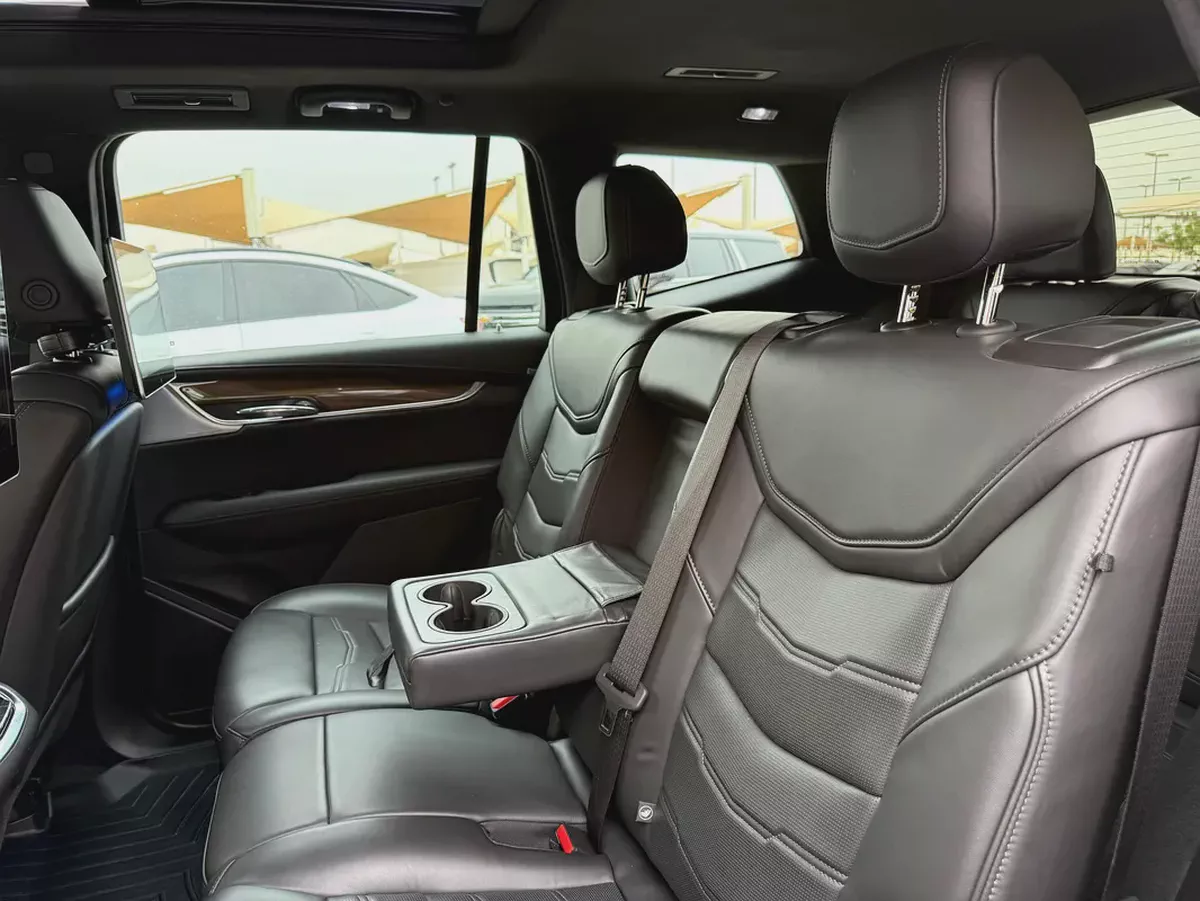 Cadillac XT6 Black Edition 2022 - Korean Specs - Perfect Condition-11-11