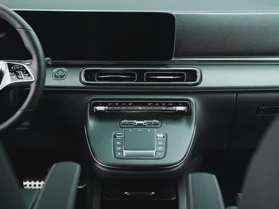Dealer WARRANTY | GCC SPECS | 2026 Mercedes-Benz V300 AMG Line-16