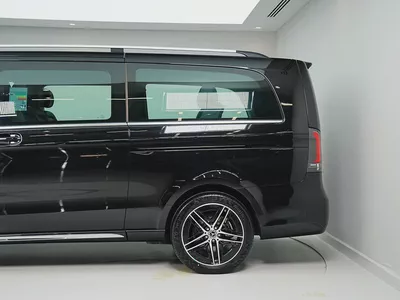 Dealer WARRANTY | GCC SPECS | 2026 Mercedes-Benz V300 AMG Line-4