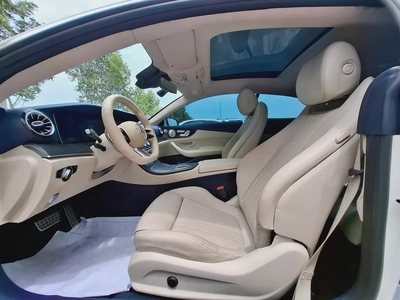 2023 Mercedes-Benz E 300 4MATIC - Korean Specs --13