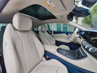 2023 Mercedes-Benz E 300 4MATIC - Korean Specs --14