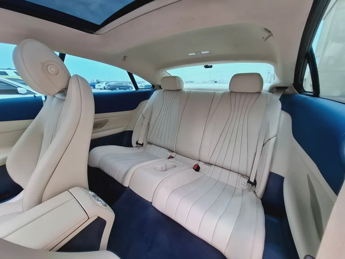 2023 Mercedes-Benz E 300 4MATIC - Korean Specs --15-15