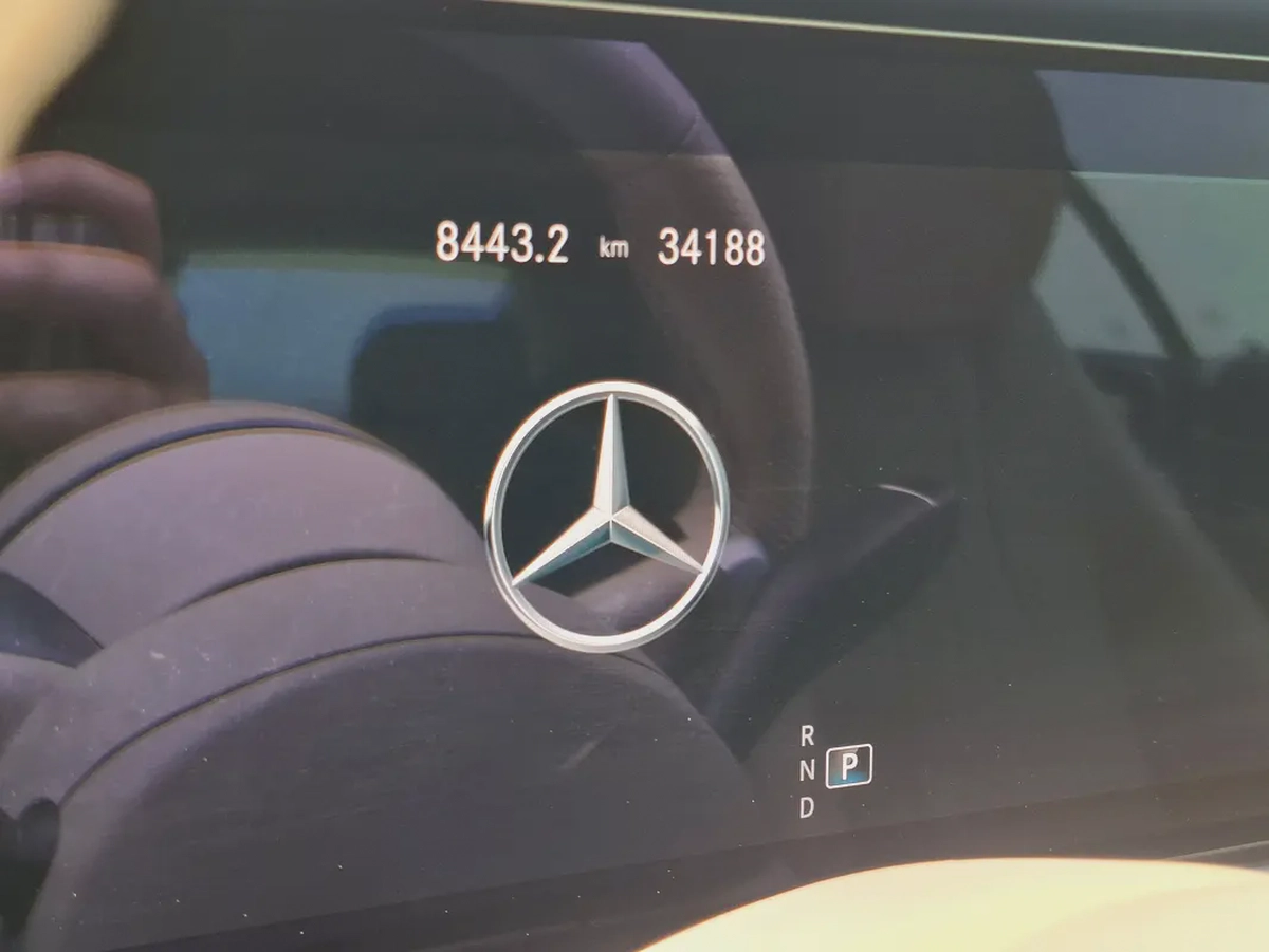 2023 Mercedes-Benz E 300 4MATIC - Korean Specs --17-17