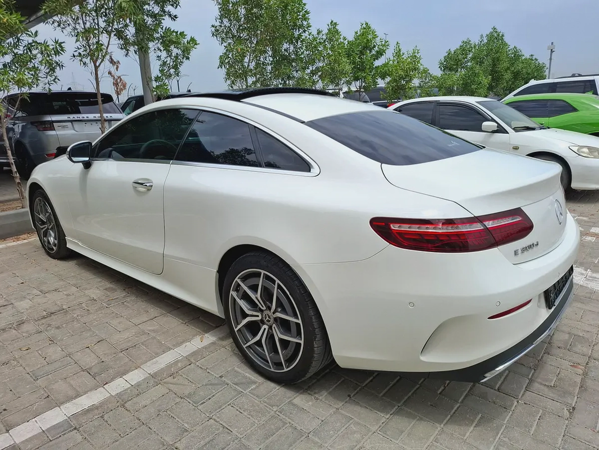 2023 Mercedes-Benz E 300 4MATIC - Korean Specs --5-5
