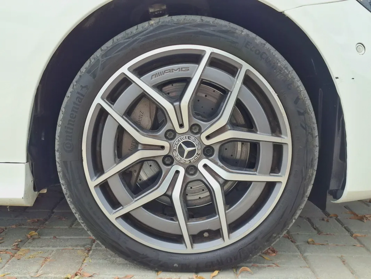 2023 Mercedes-Benz E 300 4MATIC - Korean Specs --7-7