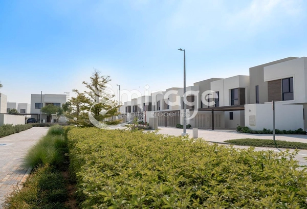 Double Row 2BHK | Prime Location |Full Facilities