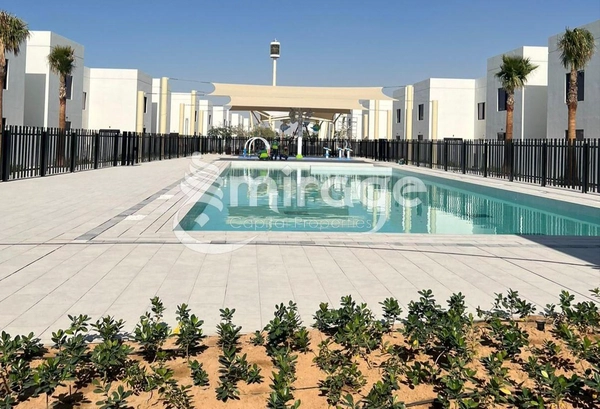 Double Row 2BHK | Prime Location |Full Facilities