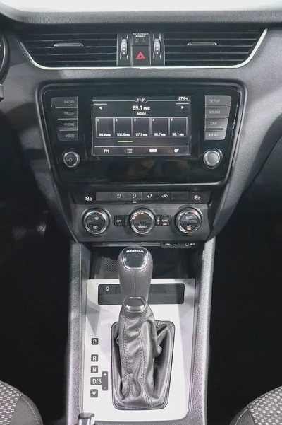 TSI Turbo . GCC Specs . Excellent Condition-11